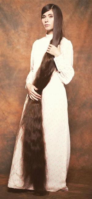 Aliia Nasyrova long hair