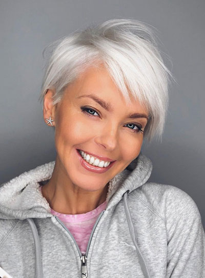 Short Hairstyles for Fine Hair Over 50